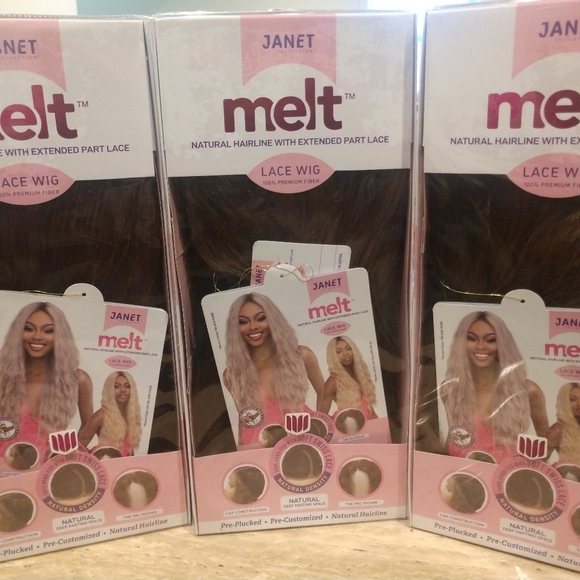 NWT! JANET COLLECTION DEEP PART LACE WIG main image 6
